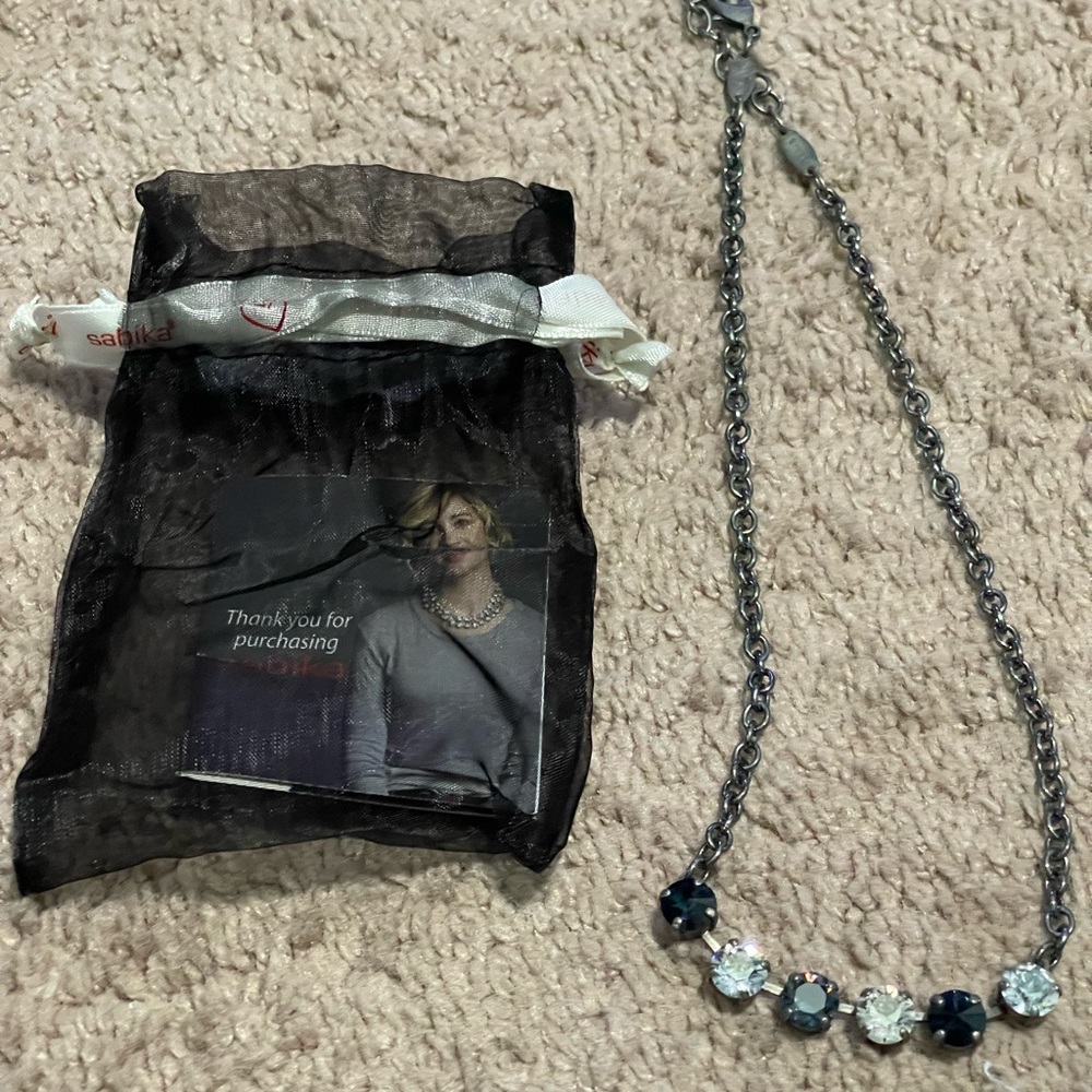 Sabika 6 stone blue necklace